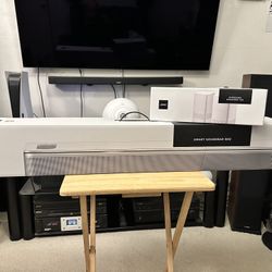 Bose Smart Soundbar 900 & Bose Surround 700 Speakers 