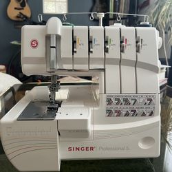 Singer Professional 5 Serger Overlock Sewing Machine w/Coverstitch