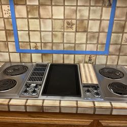 Vintage Jenn Air Downdraft Electric Cooktop With Grill And Griddle C301