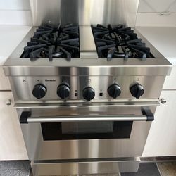 Thermador Gas Stove