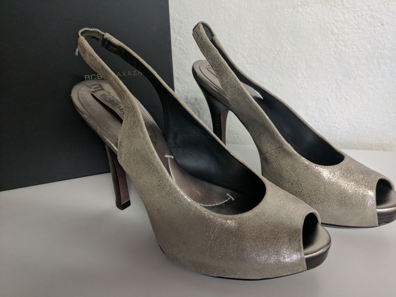 BCBG light gold pumps