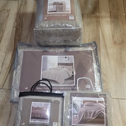 Queen Size Bedding Set