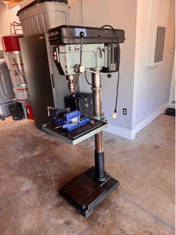 Delta 70-200 heavy-duty, floor-standing 20-inch drill press