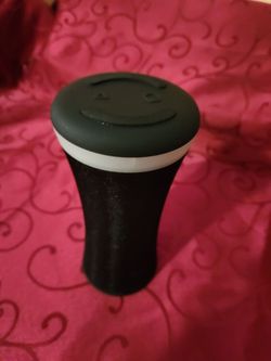 Vibe Wireless LED Speaker (Model: DG-FLED-BLK) has a 1200mAh battery and 3W