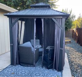 Outdoor Hardtop Gazebo