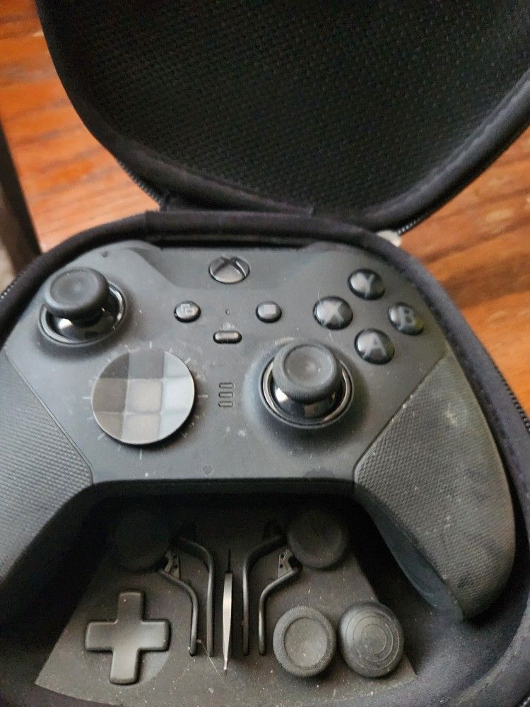 Xbox Elite Series 2 Controller