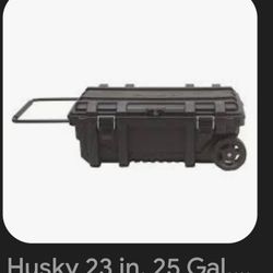 HUSKY ROLLING TOOL BOX