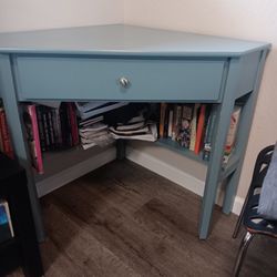 Corner Desk