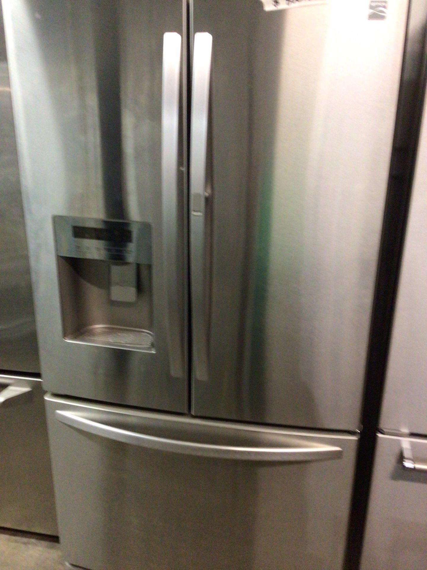 Frigidaire French Door Refrigerator (W 36 X H 70 And D 30