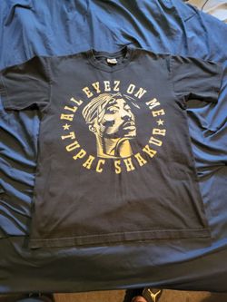 2pac Shaka Wear Large t shirt $60 cash