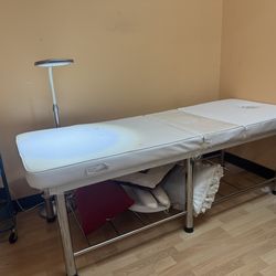 Esthetician facial table