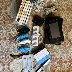 Nintendo Wii U Black 32GB Console SEE DESCRIPTION FOR MORE