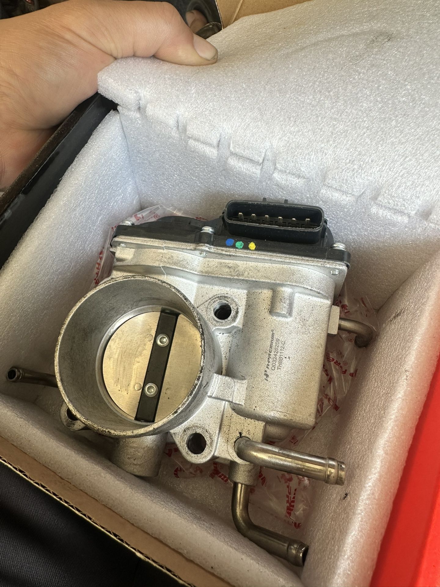 Toyota Camry Solara 2002-2006 Throttle Body 2AZFE
