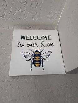 Welcome to Our Hive Bee Wall Sign