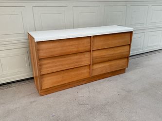 Vintage Mid-Century Style 6- Drawer Wood Dresser