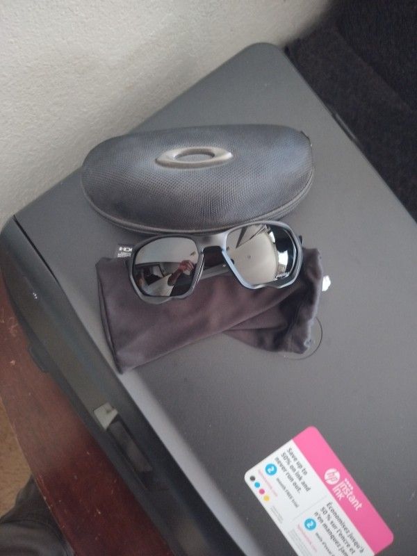 Oakley Sunglasses Plasma Polarised