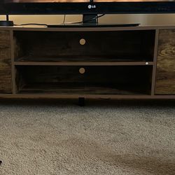 Entertainment Stand 