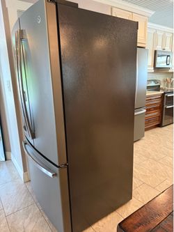 GE French door refrigerator