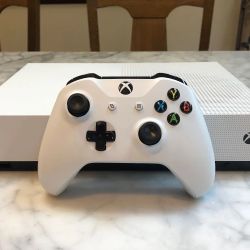 Digital Xbox One S