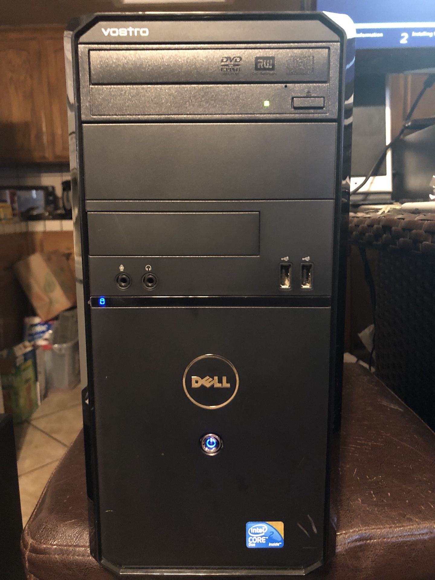 Dell Vostro 230 Desktop Computer