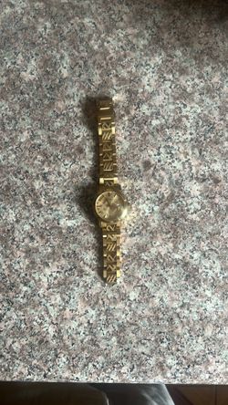 Good burberry woman’s watch