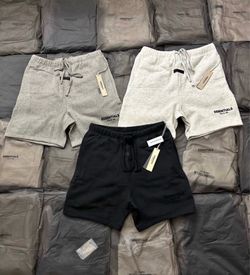 Large Essential Shorts