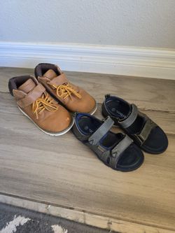 Boys size 10 shoes tan boots sandals water shoes