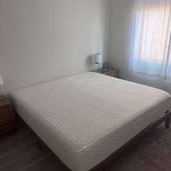 FREE KING MEMORY MATTRESS