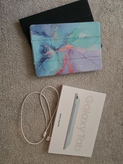 Pristine Samsung Galaxy Tab S9 FE 128GB (Mint) + 2 Cases & Box & Stylus Pen