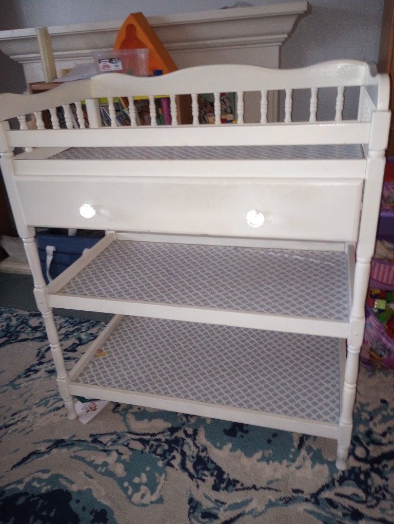 Changing Table