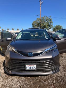 2024 Toyota sienna Le