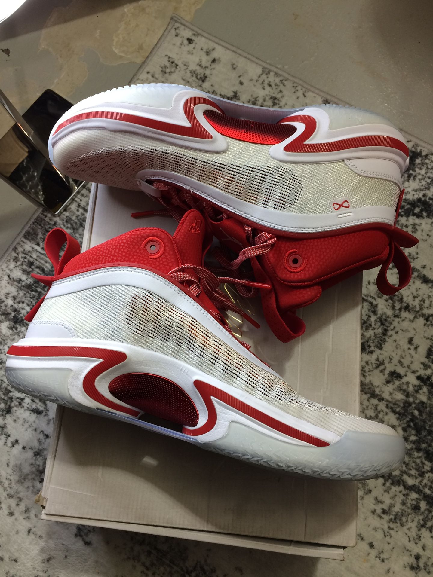 Nike Air Jordan Kia Nurse X DJ4481 100 Jordan 36 'Canada' M11 W12½