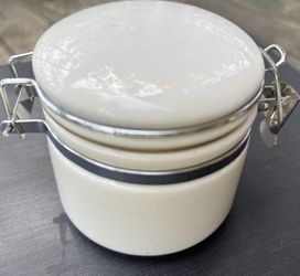 OGGI Small Glossy White Ceramic & Stainless Steel Canister with Clamp Closure