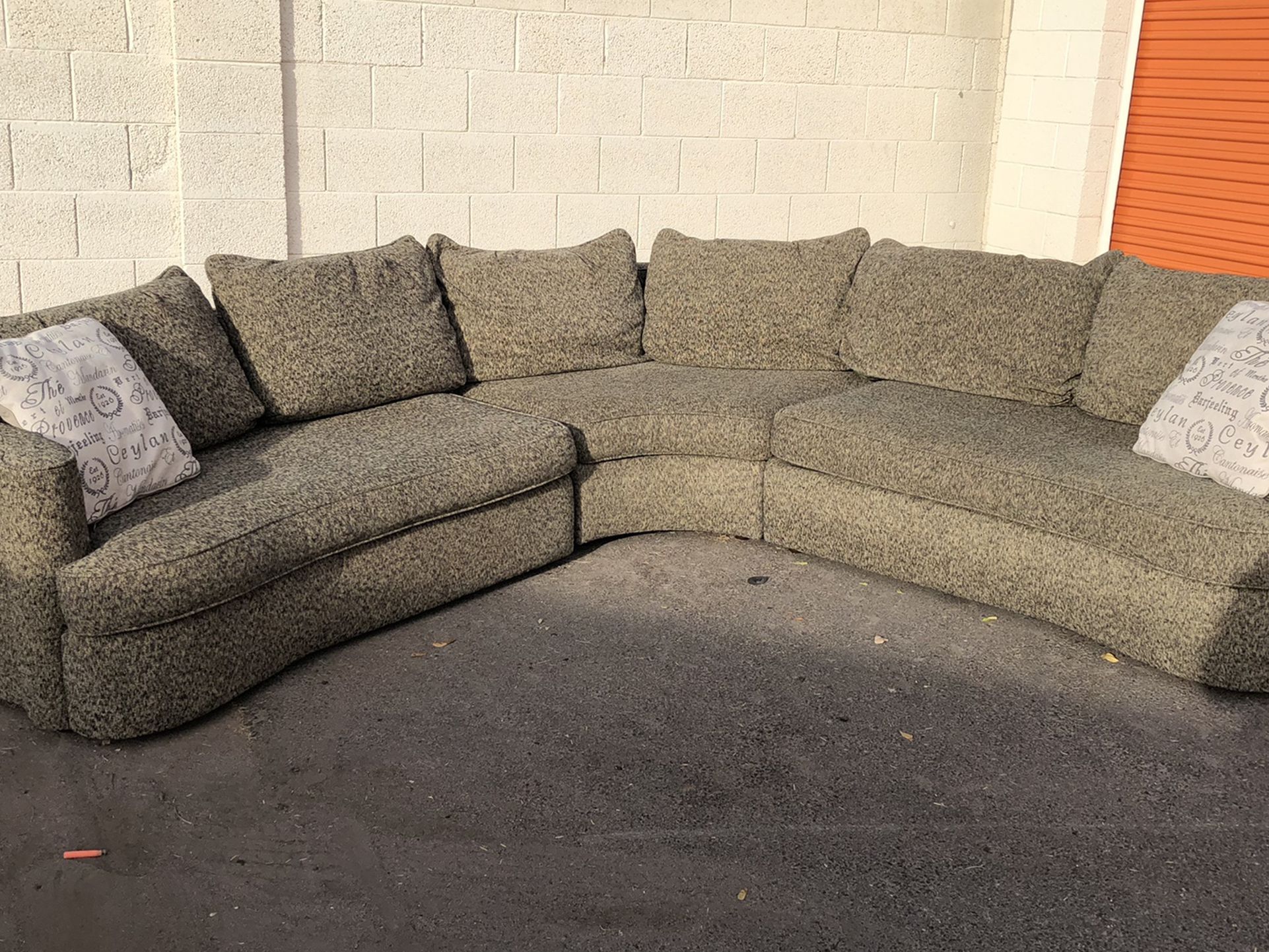 FREE DELIVERY Custom Made Sectional