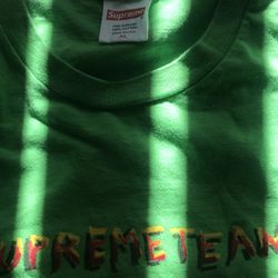 Supreme Team Tee