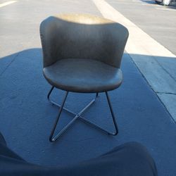 3 Gray Accent Chair