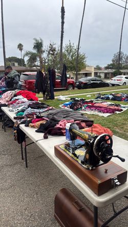 Yard sale 8256 Cypress Ave Fontana