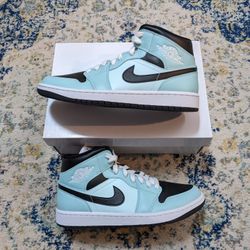 Air Jordan 1 Mid Mint Size 9m