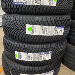 (4) - 235/60/18 Michelin Cross Climate 2 All Weather Tires
