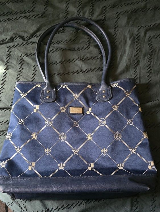 Tommy Hilfiger Preppy Tote Bag