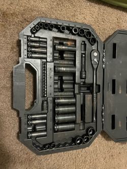 Husky Socket Set