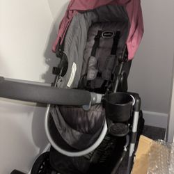 Even Flo Stroller, Car seat AND bassinet