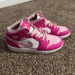 mid top air jordan 1s pink & white size 6Y