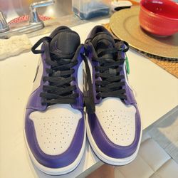 Jordan 1 Low – Court Purple / White (Usados como Nuevos) 👟✨