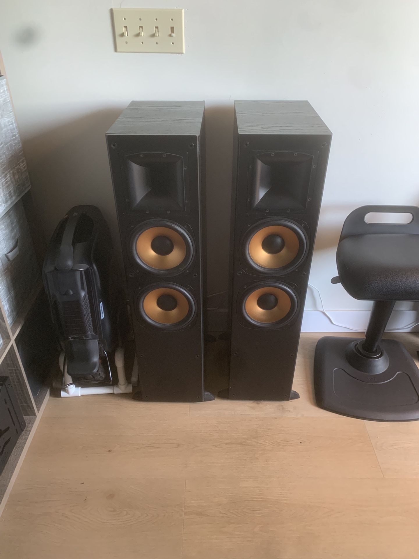 Klipsch RF3 Speakers