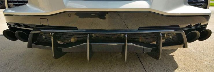 Carbon fiber rear diffuser fins for 2020-2026 Chevrolet C8 (SET)