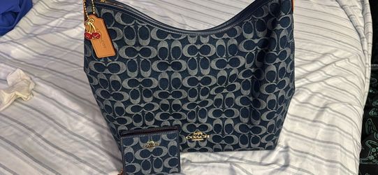 Coach Laurel Shoulder Bag In Signature Denim