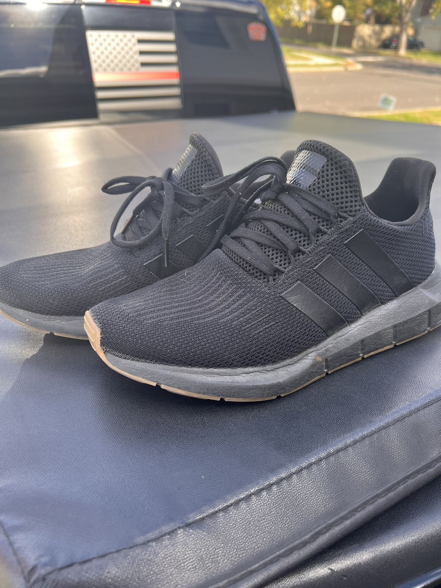 Adidas NMD Black Men’s Sneakers Size 8.5 Like New