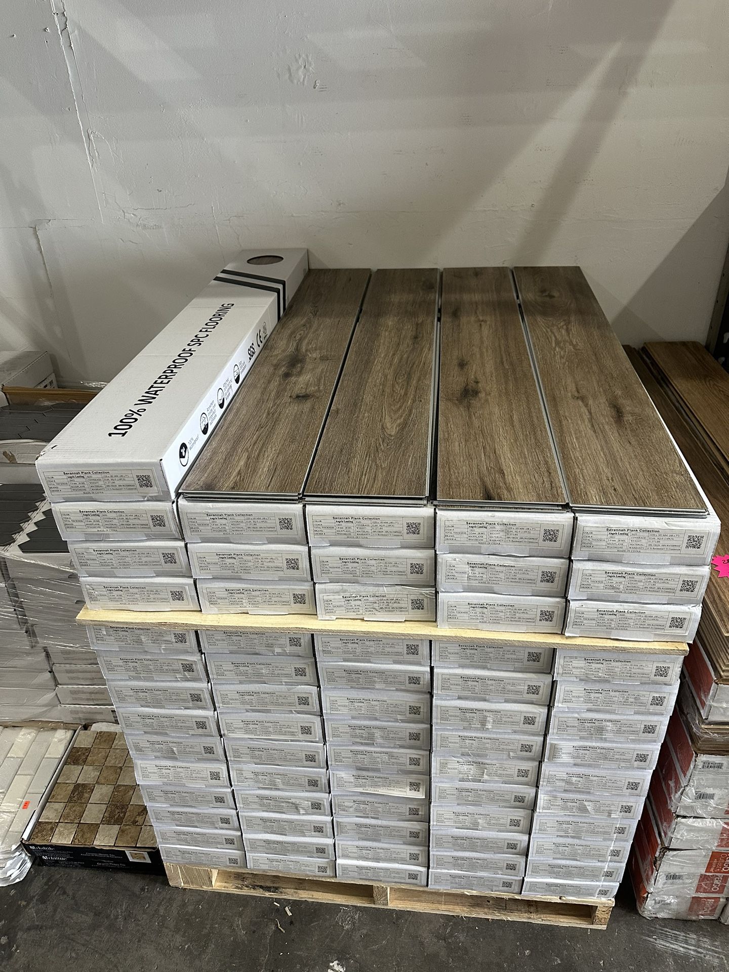 Savannah plank collection Angels Landing vynil flooring (water proof) 5.0 mm 20 Mil