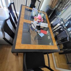 Dinning Room Table /China Cabinet  Matching 